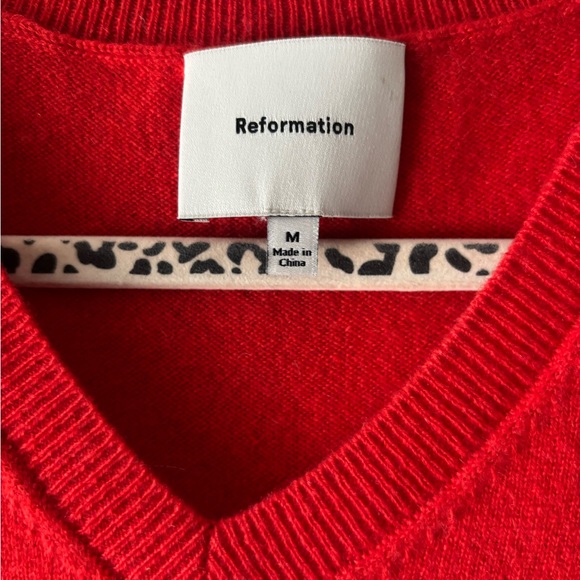 Reformation Bright Red V-Neck Cashmere Vest - Picture 2 of 2
